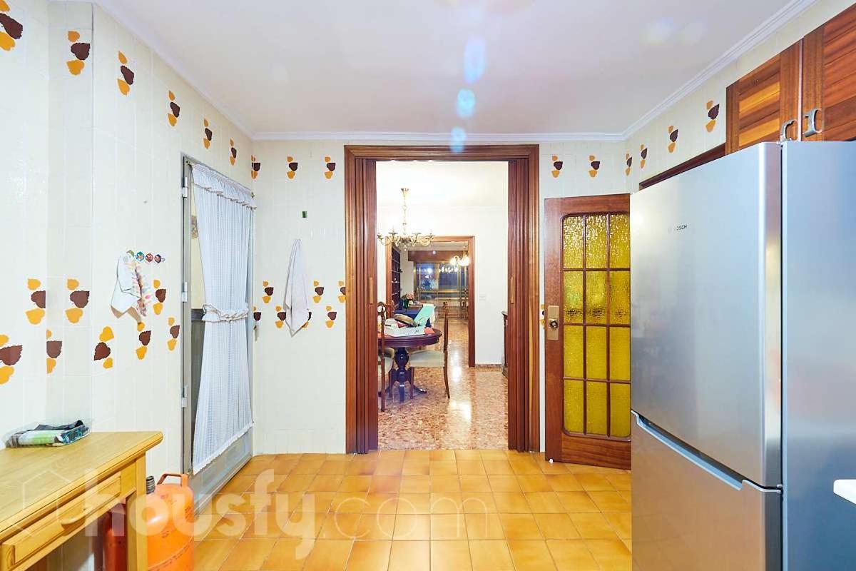 Classic Bedroom In The Center Of Alicante Exterior photo